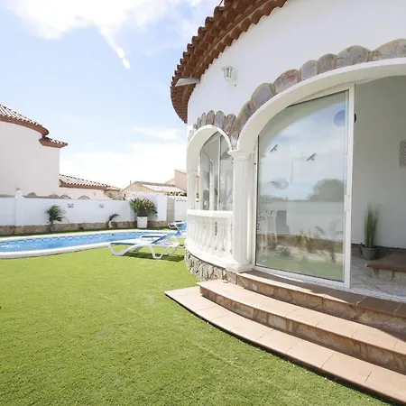 Oasis Costa Dorada * 迈阿密普拉特亚