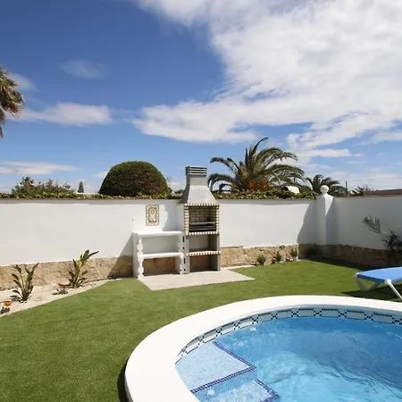 Oasis Costa Dorada 别墅 *